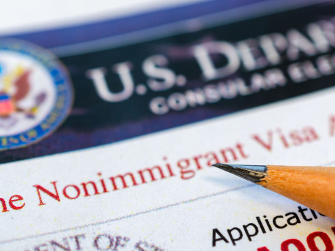 Beantragen Sie Ihr US-Visum mit us